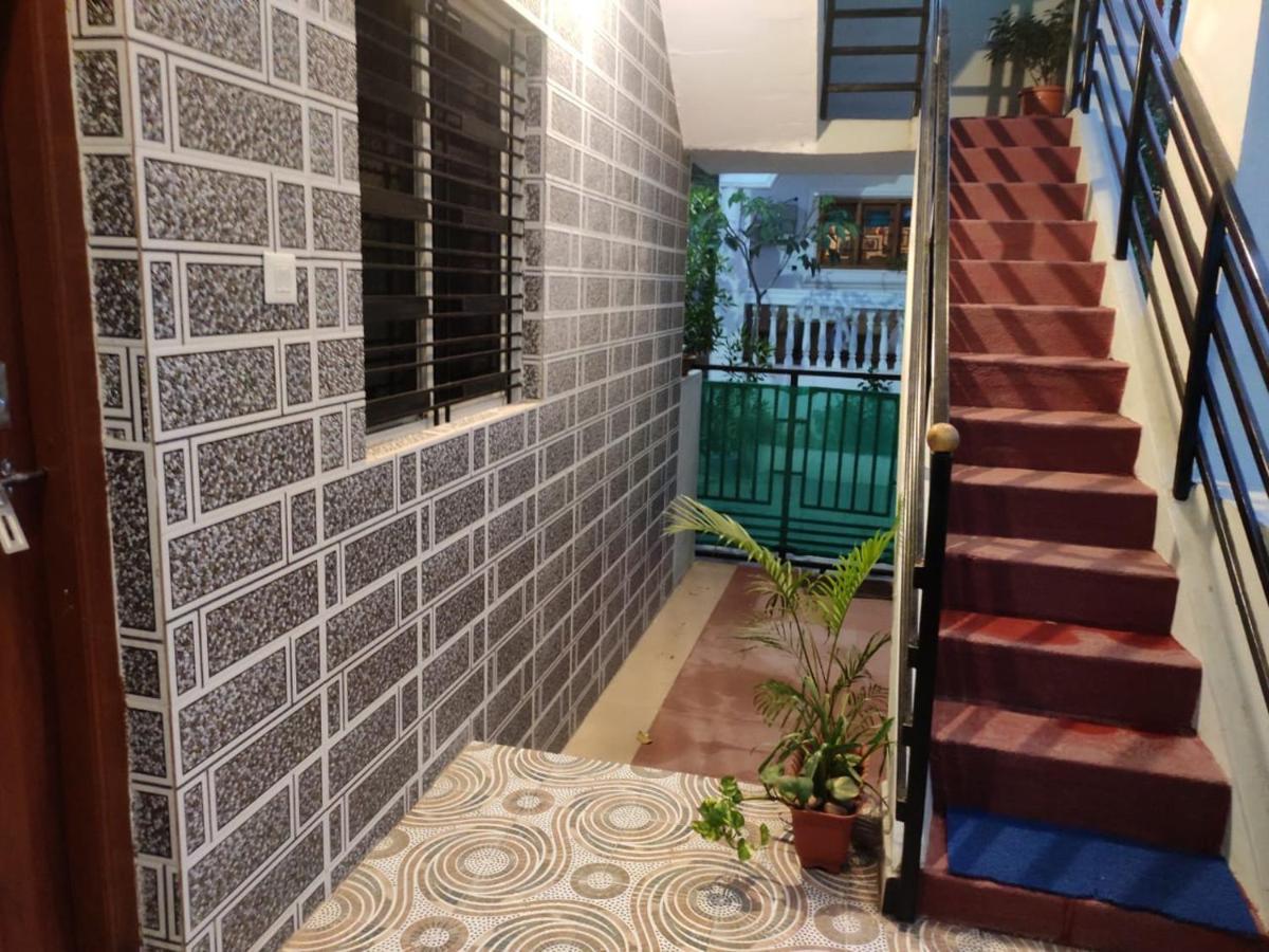 Veeru Homestay Hospet Exterior foto