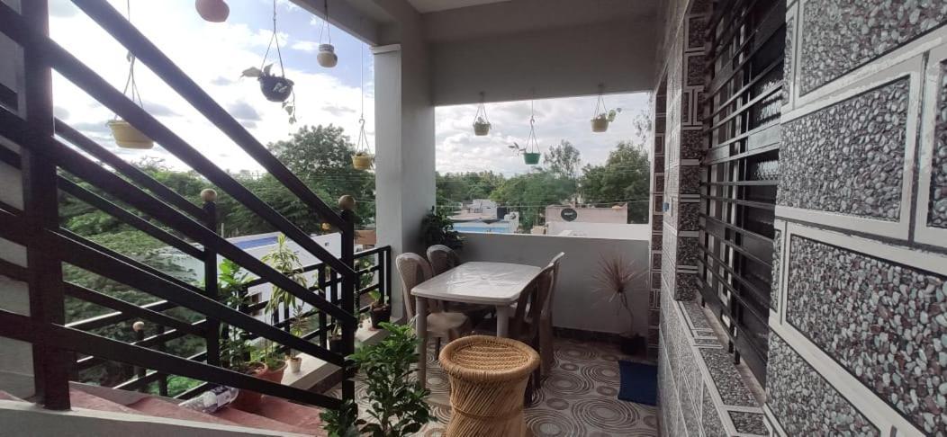 Veeru Homestay Hospet Exterior foto